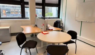  BUREAUX 4 818 M² NANTES