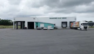  LOCAL D'ACTIVITES 920 M² QUESSOY