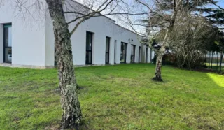  BUREAUX 545 M² CARQUEFOU