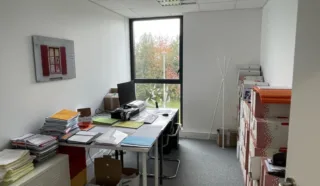  BUREAUX 160 M² ST GREGOIRE