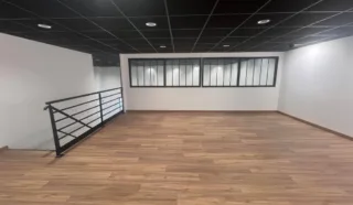  LOCAL D'ACTIVITES MONTGERMONT 500 m²