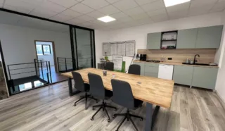  LOCAL D'ACTIVITÉS 523 m² BRUZ