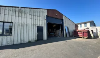  BATIMENT INDÉPENDANT 657 m² TINTENIAC
