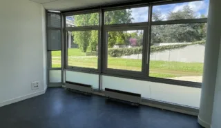  BUREAUX 176 m² RENNES