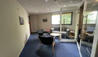 BUREAUX 370 m² SAINT-GREGOIRE