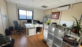  BUREAUX 520 M² LES SORINIERES