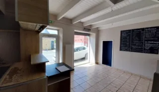  LOCAL COMMERCIAL 205 m² LANDERNEAU