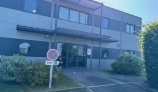  BUREAUX 520 M² LES SORINIERES