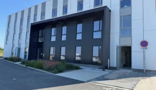  BUREAUX NEUFS 1 377 M² VALLET