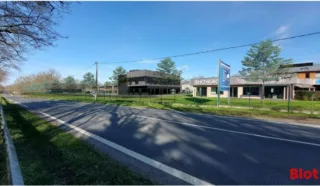  CELLULES D'ACTIVITÉS 269 m² TREILLIÈRES
