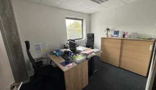  BUREAUX 100 m² LARMOR PLAGE