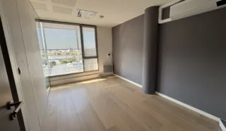  BUREAUX 48 m² LORIENT