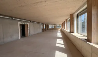  BUREAUX CESSON-SEVIGNE 914 m²
