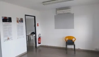 LOCAUX D'ACTIVITES 563 m² ERGUE-GABERIC