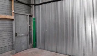  LOCAUX D'ACTIVITES 563 m² ERGUE-GABERIC