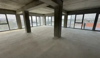  BUREAUX NEUFS  LORIENT 145 m²