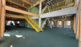  BUREAUX 748 M² NANTES