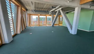  BUREAUX 748 M² NANTES