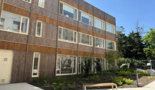  BUREAUX 845 m² NANTES