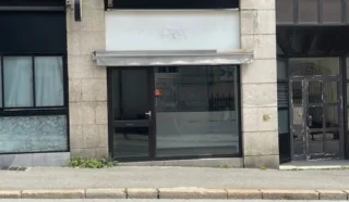  LOCAL COMMERCIAL VANNES 32 m²