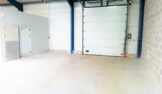  LOCAL D'ACTIVITES 450 m² GUIPAVAS