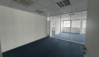  BUREAUX 193 m² SAINTE LUCE SUR LOIRE