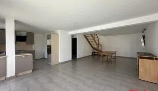 Maison 6 pièce(s)