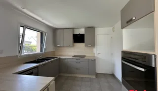 Maison 6 pièce(s)