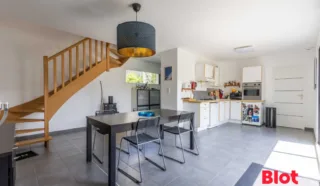 Maison 6 pièce(s)