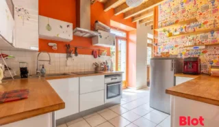 Maison 6 pièce(s)