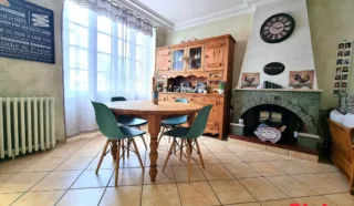 Maison 6 pièce(s)