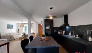 Maison 4 pièce(s)