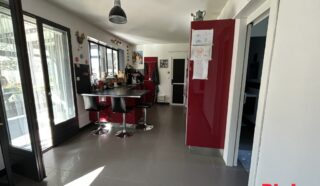 Maison 6 pièce(s)