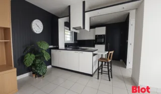 Maison 5 pièce(s)