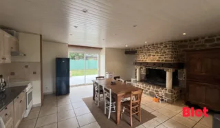 Maison 6 pièce(s)
