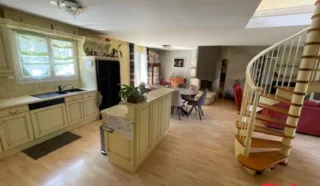 Maison 6 pièce(s)