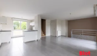 Maison 6 pièce(s)