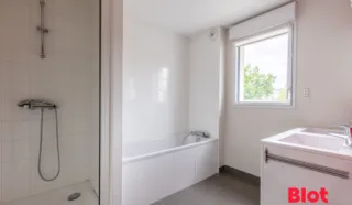 Maison 6 pièce(s)