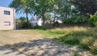 Terrain 306m²