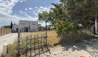 Terrain 306m²