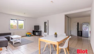 Maison 6 pièce(s)