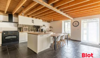 Maison 6 pièce(s)