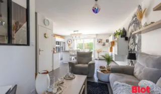 Maison 4 pièce(s)