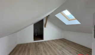 Maison 4 pièce(s)