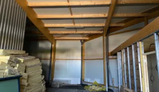  CELLULE D'ACTIVITES BAIN DE BRETAGNE 200 m²
