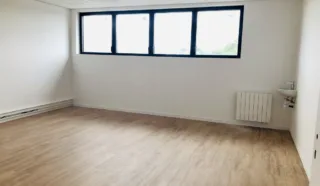  VANNES BUREAUX 35 m²