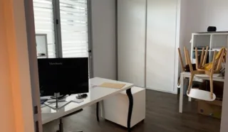  BUREAUX 82 m² RENNES