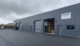  LOCAL D'ACTIVITES PLEURTUIT PROXIMITE SAINT-MALO 140 M²