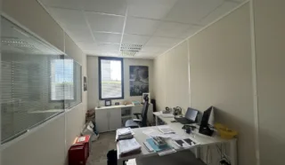  BUREAUX 199 M² VERTOU