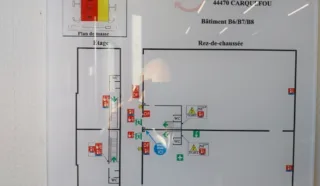  1 034 M² LOCAUX D'ACTIVITÉS CARQUEFOU